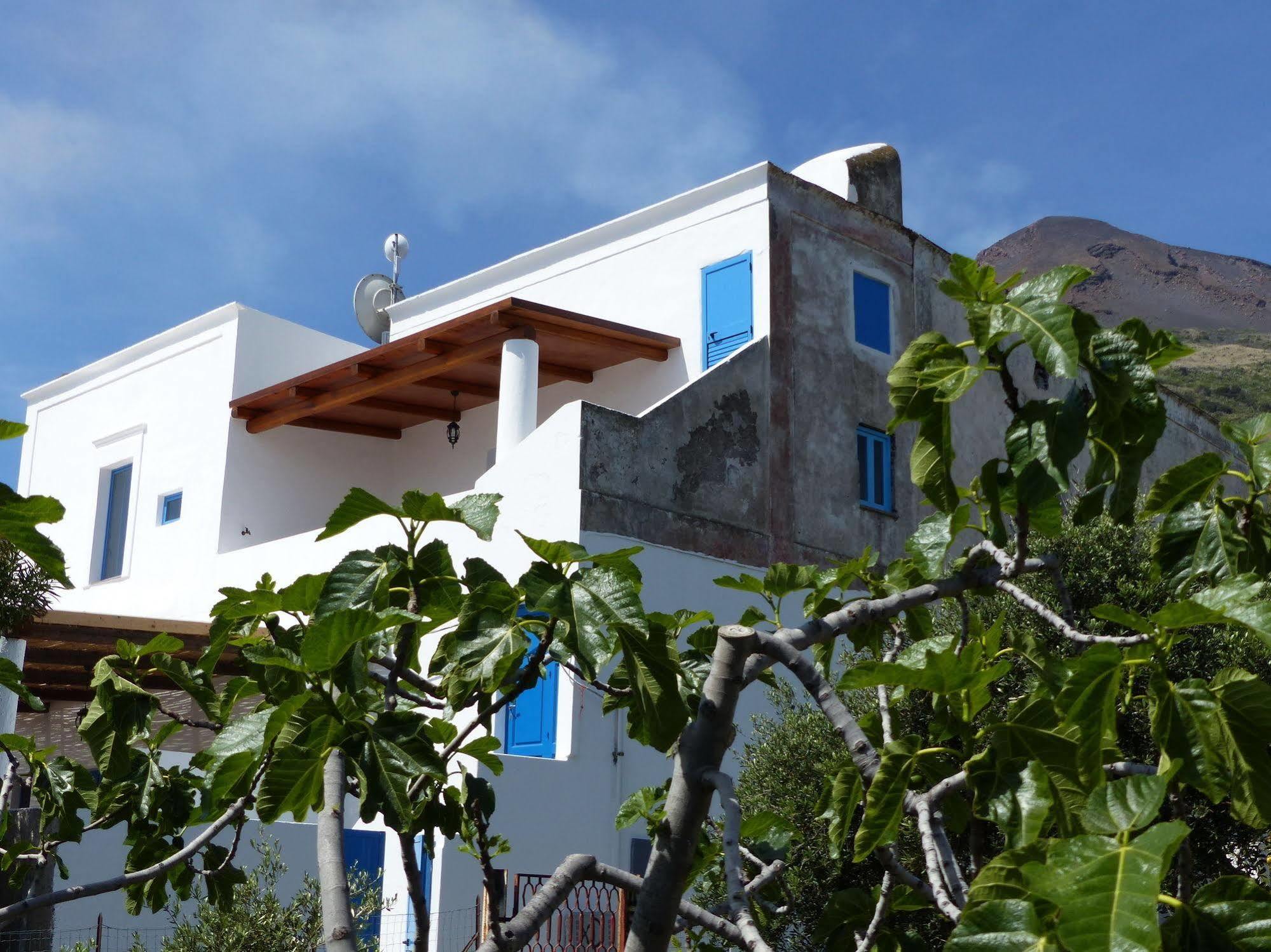 Hotel Il Vulcano A Piedi Stromboli Exteriér fotografie